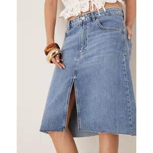 Mango Medium Wash Mid Waist Denim Slit Front Knee Length "Mini" Skirt Size XS